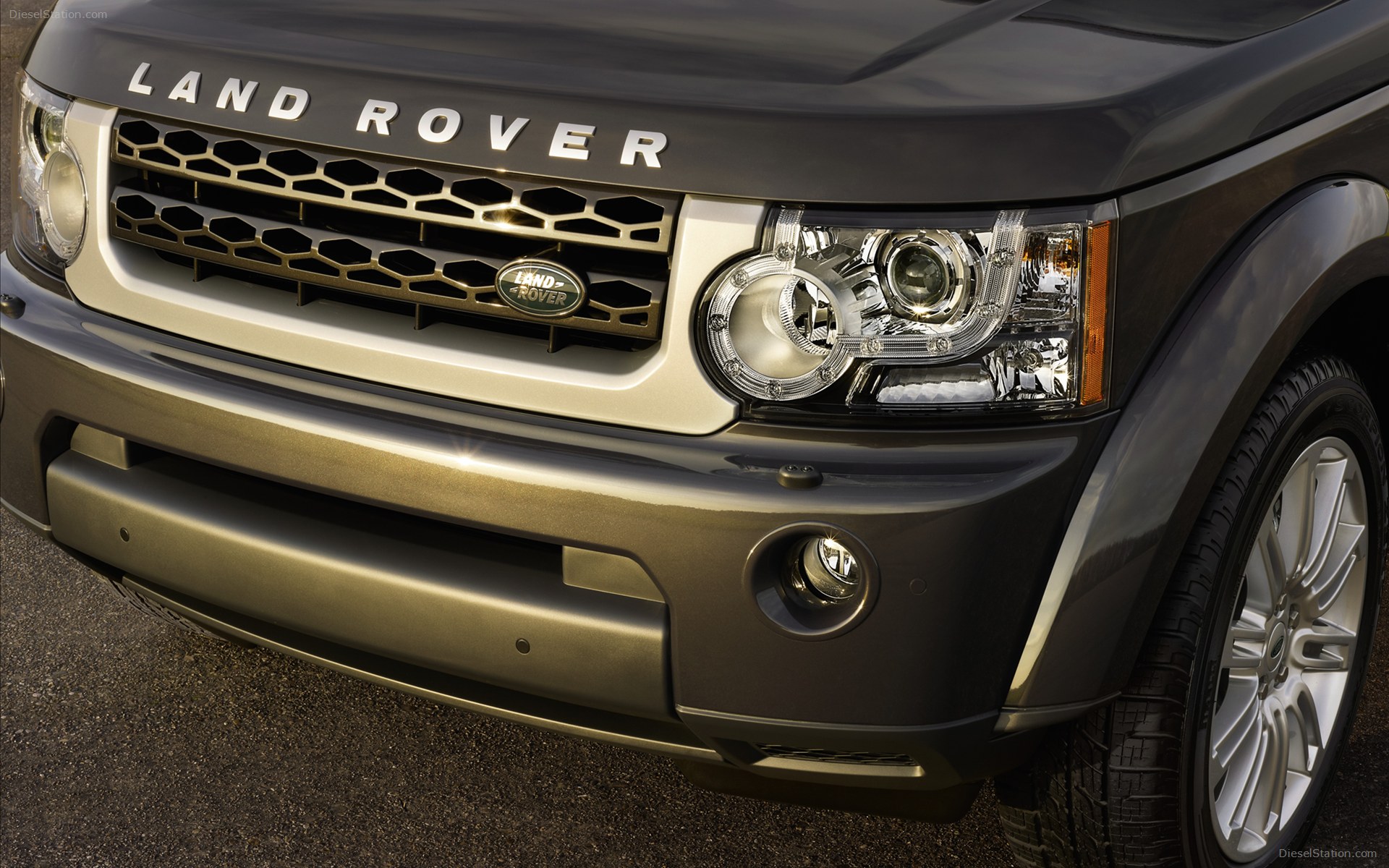 Land Rover Discovery 4 HSE Luxury Limited Edition 2012 Land Rover Discovery 4 HSE Luxury Limited Edition 2012